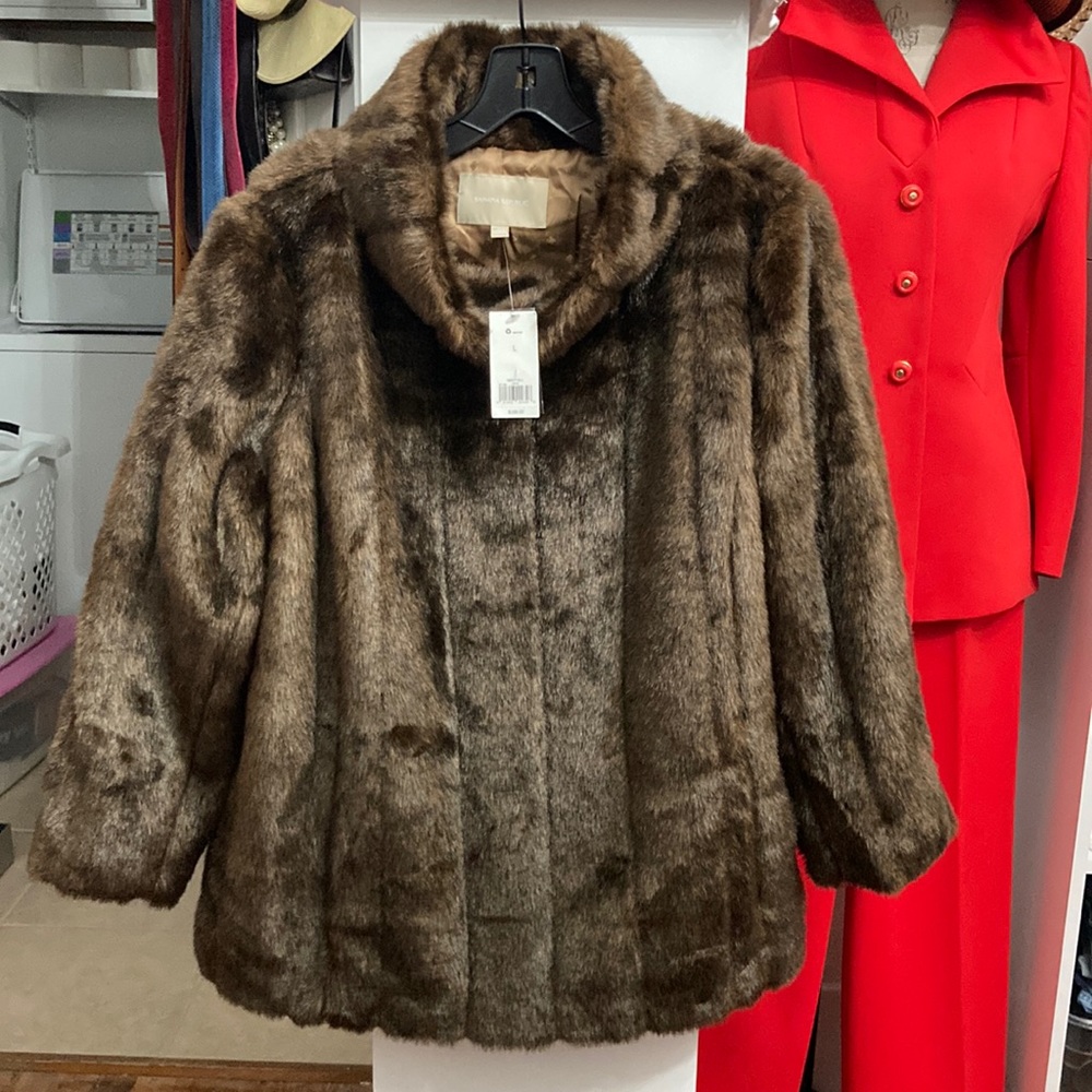 Banana Republic faux fur pullover